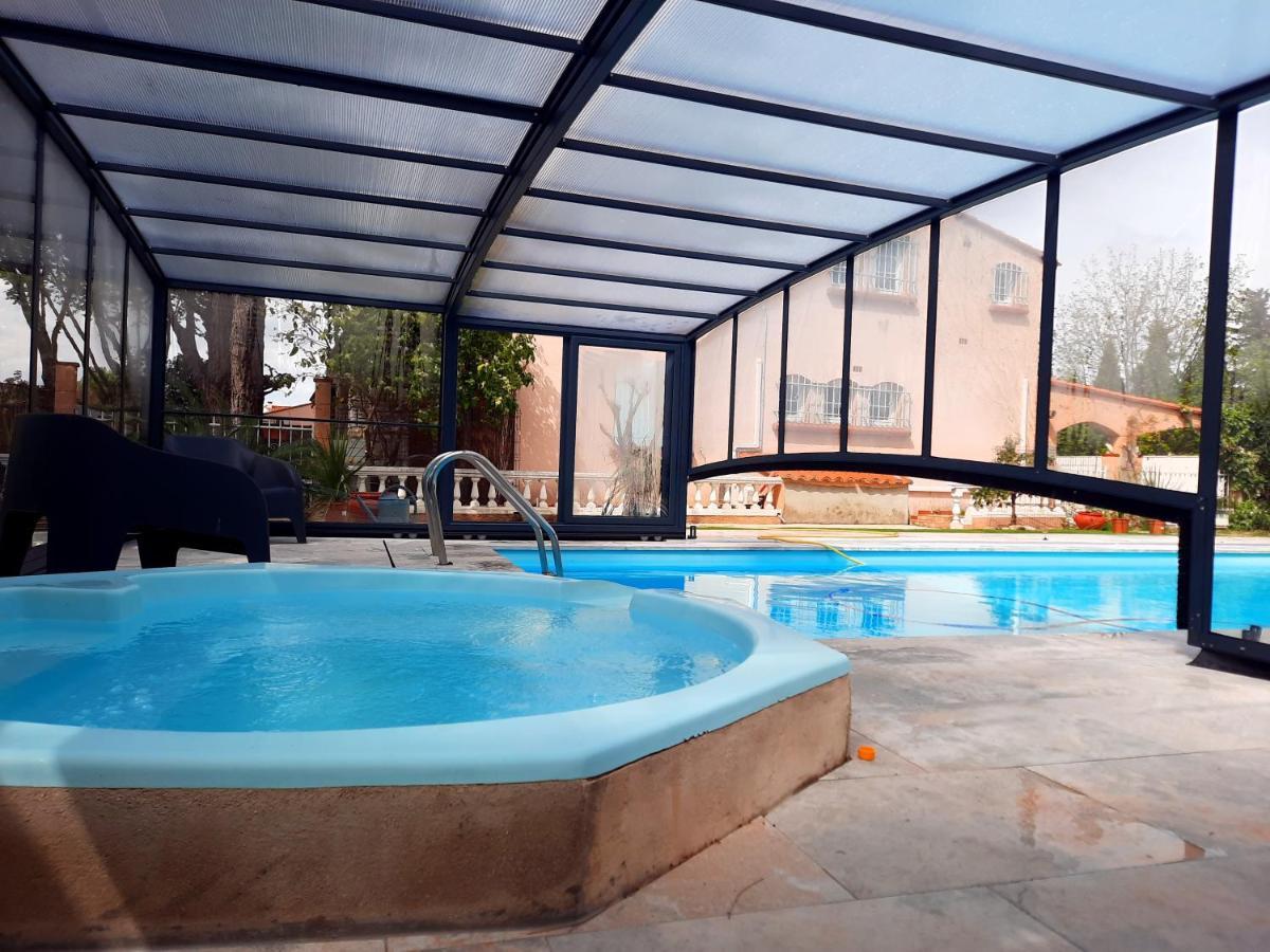 הוילה Saint-Estève Domaine Des Pins מראה חיצוני תמונה